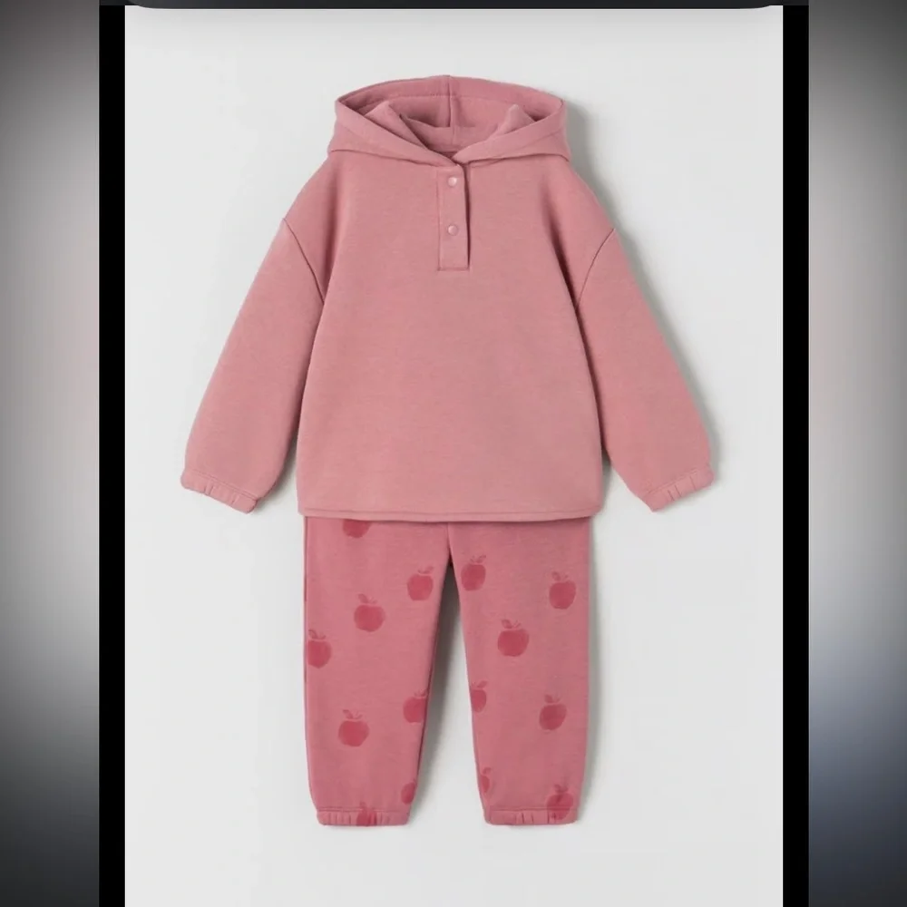 ZARA Kids faux fur apple hoodie Set - 2/3 T